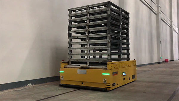 Roller-mounted AGV