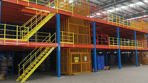 Mezzanine-style shelving