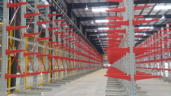 Cantilevered shelving