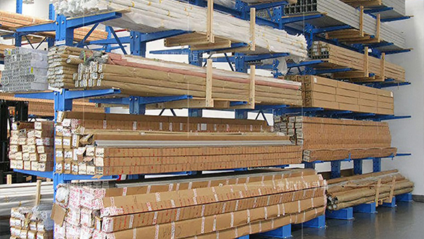 Cantilevered shelving
