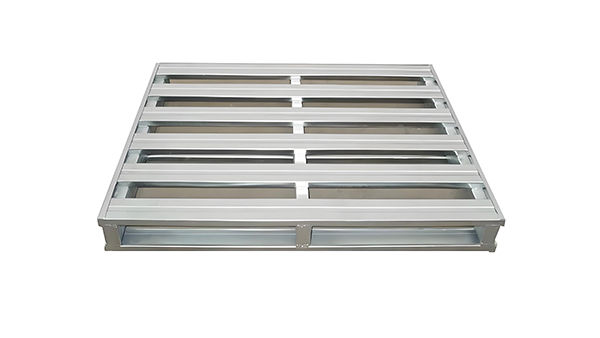 Steel pallets